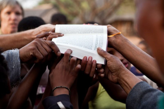 New milestone in Bible translation work with 700th language